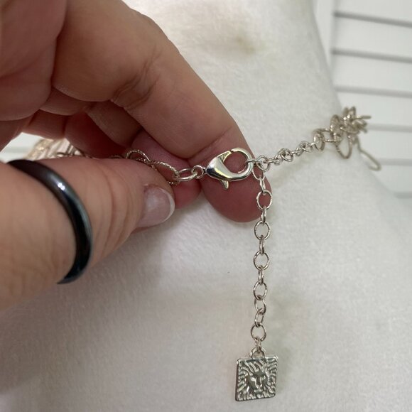 Anne Klein Silver Toned Graduated O ring Link Necklace 16"+3", 19.6g #393 - Picture 3 of 5